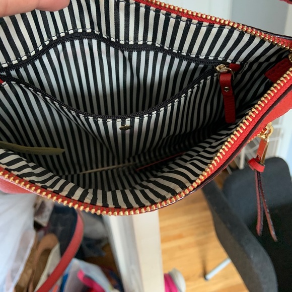 Kate spade Red Cross over messenger bag - Picture 2 of 2